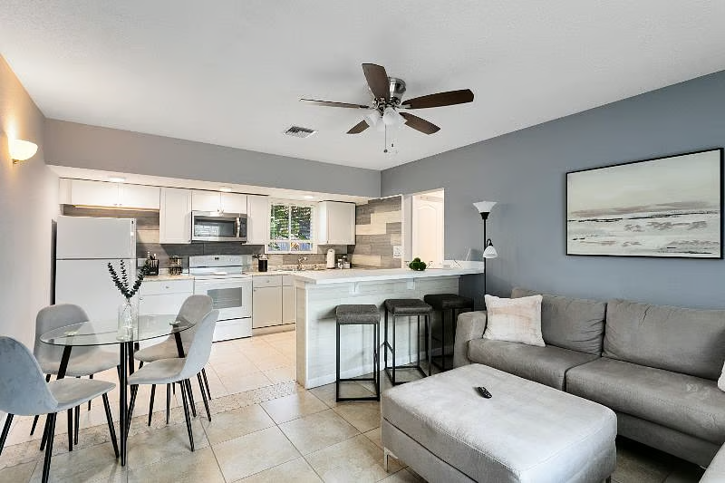 Orlando Multiplex: Unit C- 2616 S Crystal Lake Dr.