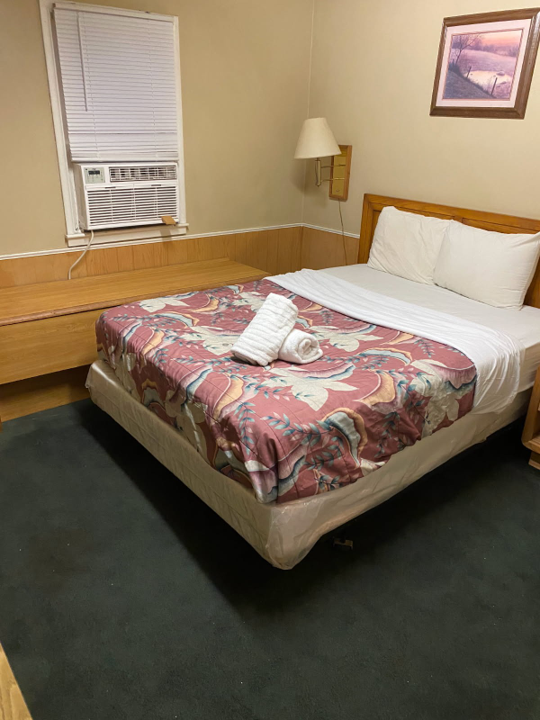 Green River Apartment: 316 East Flaming gorge way