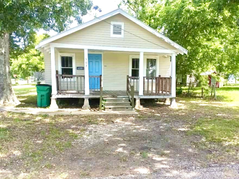 Crowley House: 503 Guilbeau Ln