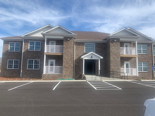 Smiths Grove Apartment: 192 Vincent St