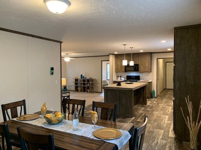 Mount Pleasant House: 1270 Beacon Hill Court