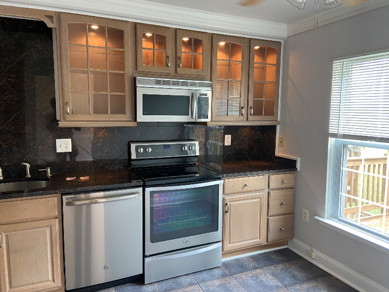 Springfield Townhome: 6165 Green Hollow Ct