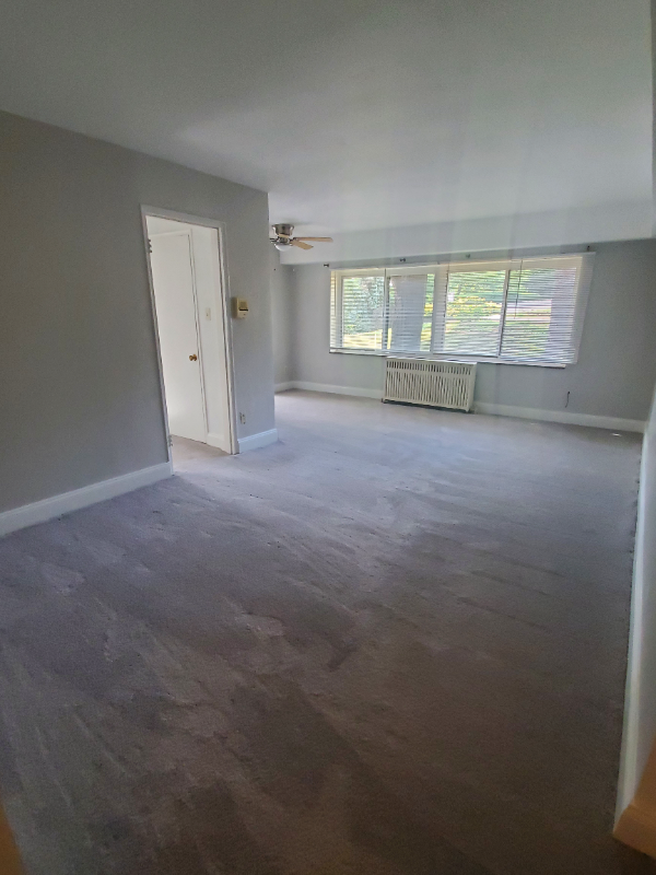 Pittsburgh Apartment: 1 Glen Elm Drive