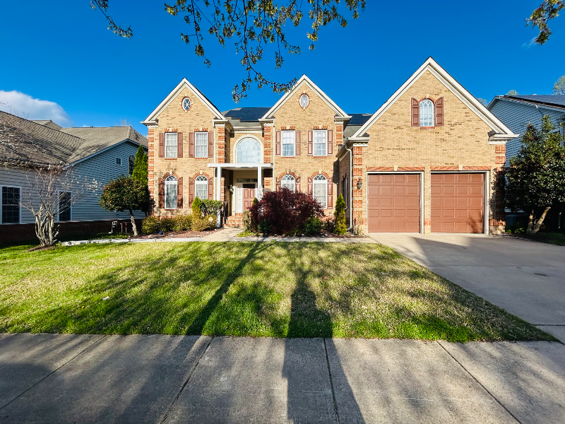 Upper Marlboro House: 15506 Symondsbury Way