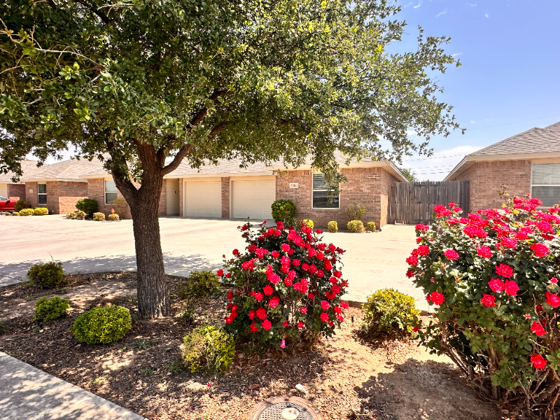Midland Townhome: 5205 Graceland Dr