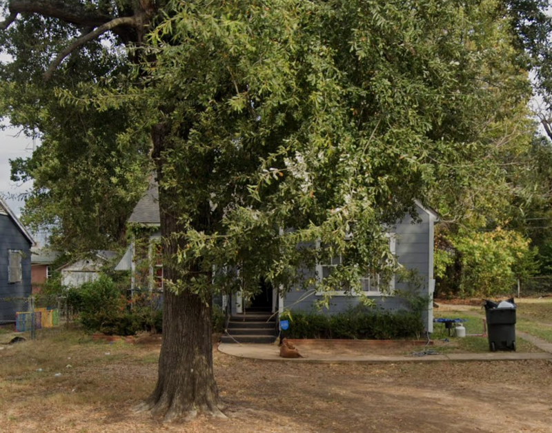 Shreveport House: 3640 W College Street