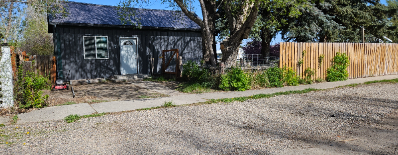 Three Forks House: 24 East Adams Street