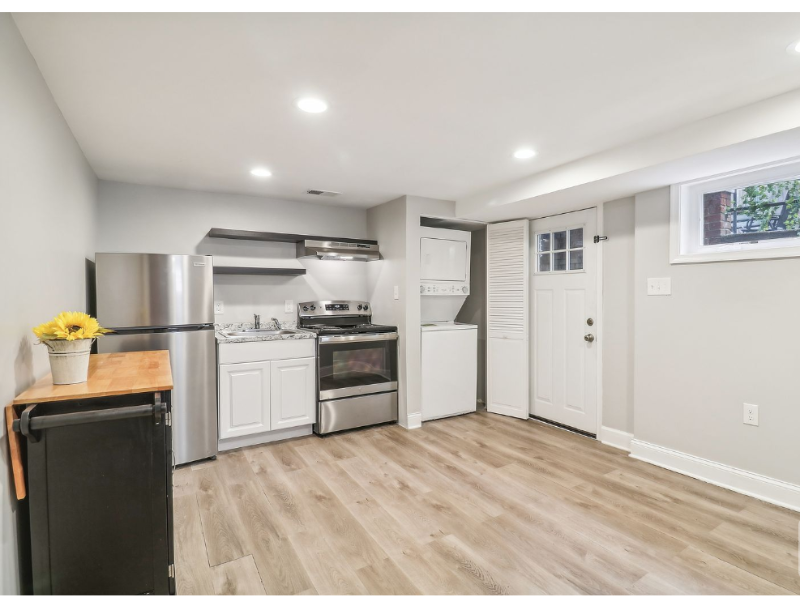 Temple Hills Apartment: 4129 Atmore Pl