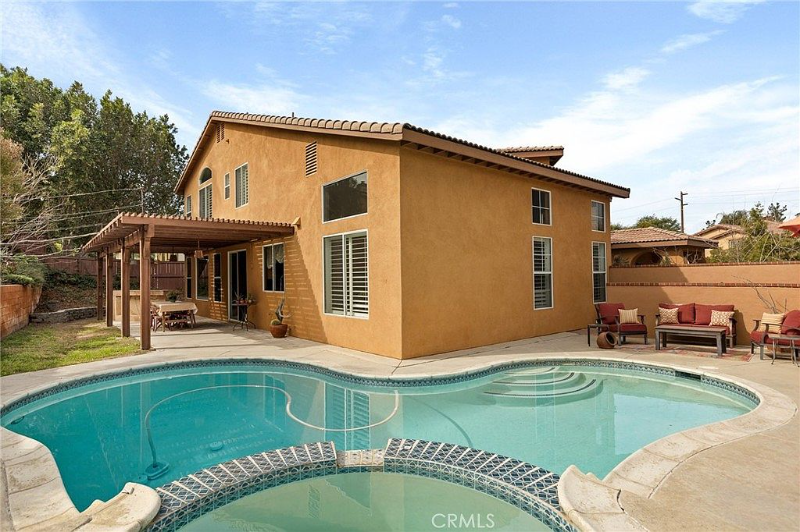 Loma Linda Single Room: 26555 Poppy Ct