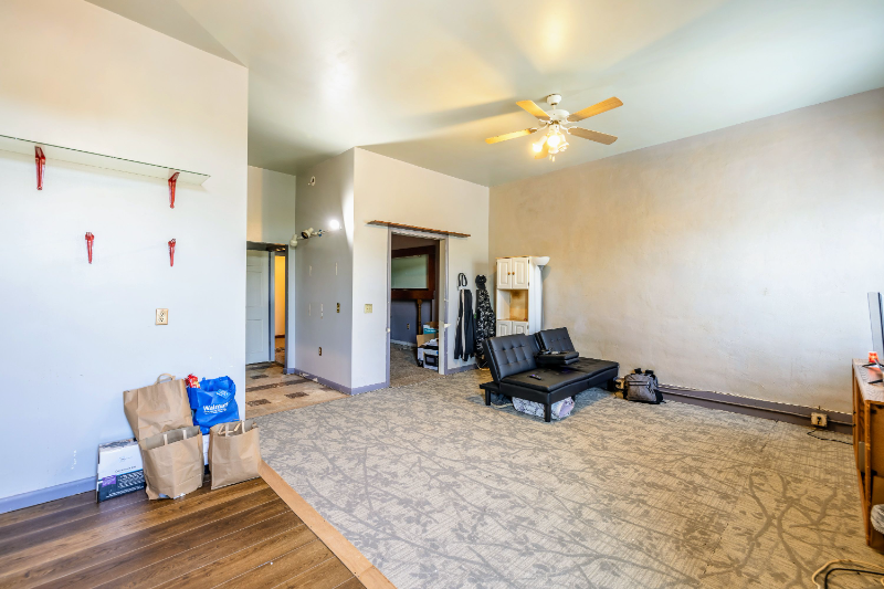 Wolcott Apartment: 12019-12021 E Main St