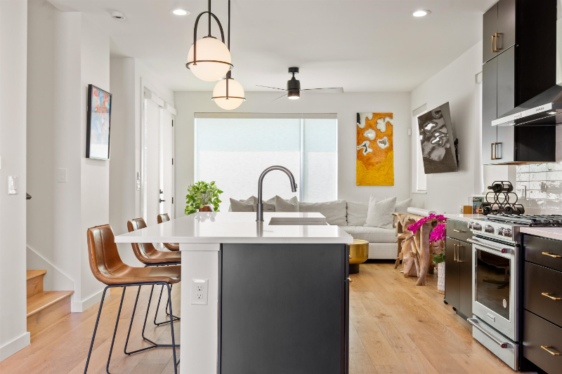 Austin Townhome: 4404 Mount Vernon Dr