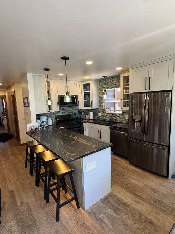 Truckee Multiplex: 11869 Deerfield B