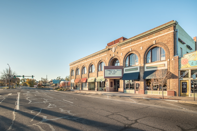 Pueblo Apartment: 111 Broadway Ave.