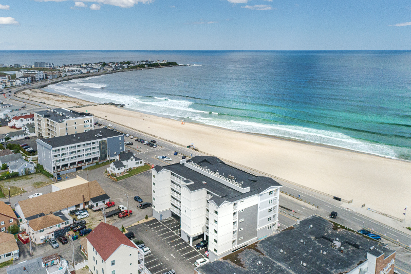 Hampton Beach Condo: 315 Ocean Blvd.