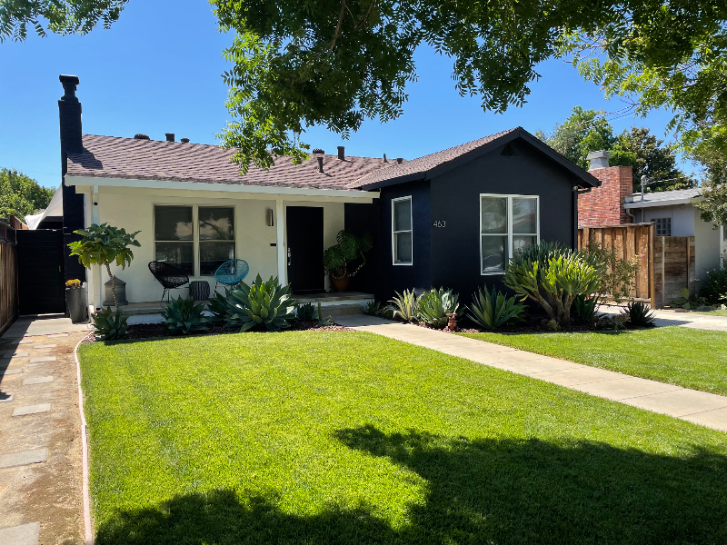 San Jose House: 463 Menker Ave.