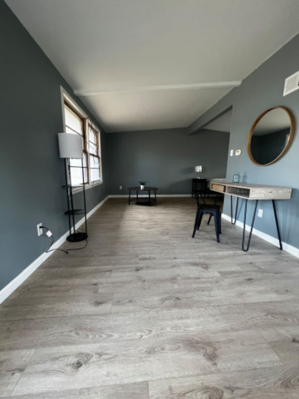 Manhattan Other: 2305 Brockman Street