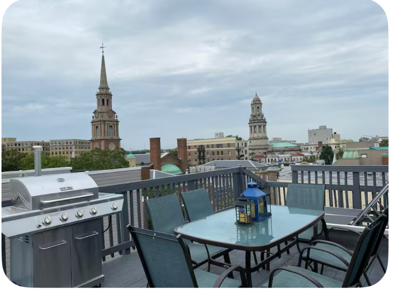 Washington Townhome: 1475 Girard St NW
