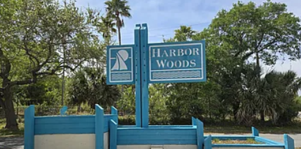 Merritt Island Apartment: 420 Catamaran Drive
