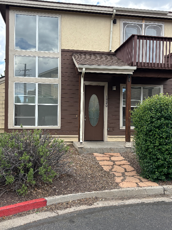 Flagstaff Townhome: 1520 E Helen Way