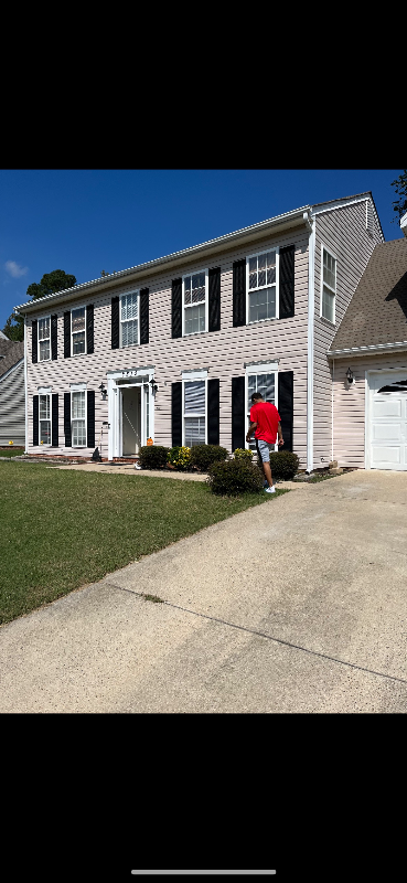 Colonial Heights House: 2812 Amherst Ridge Way