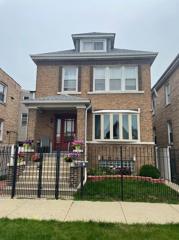 CHICAGO Multiplex: 4505 S SAINT LOUIS AVE