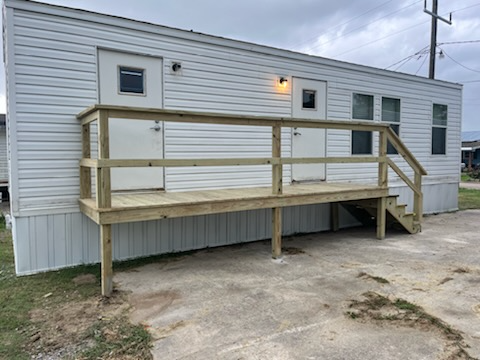 Buras House: 205 Delta Aire drive