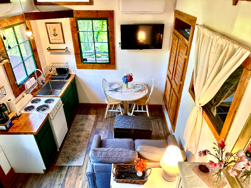 Bryson City House: 224 East Deep Creek