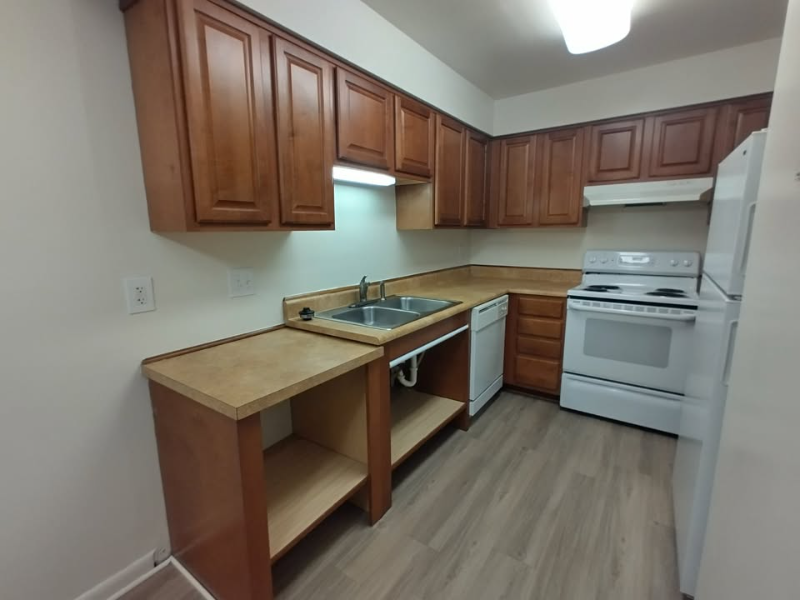 Lynchburg Apartment: 600 Reusens Road