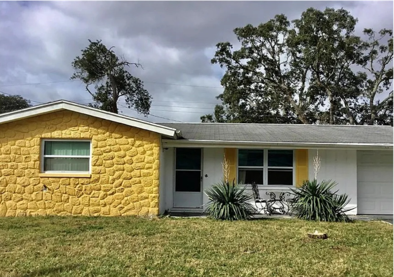 Holiday House: 1633 Doubloon Drive