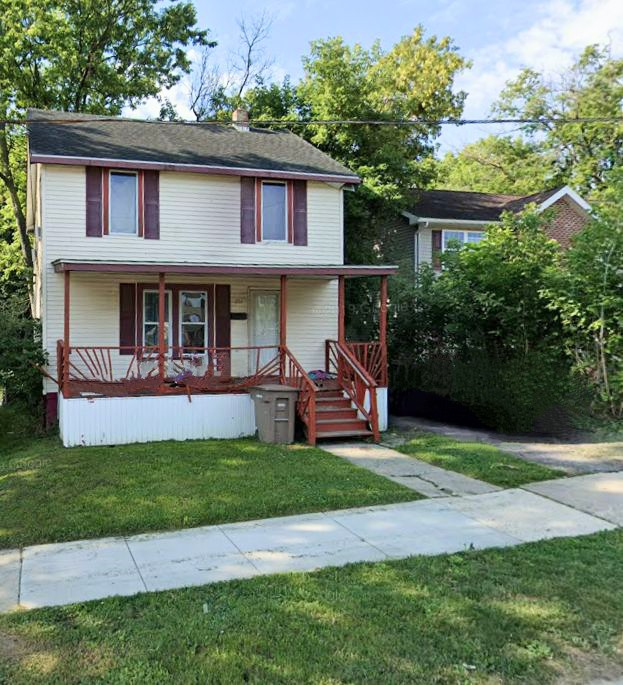 Pontiac House: 232 Cottage St