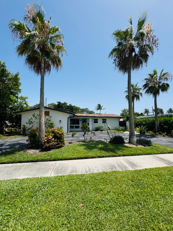 Fort Lauderdale House: 2171 NE 62nd Court