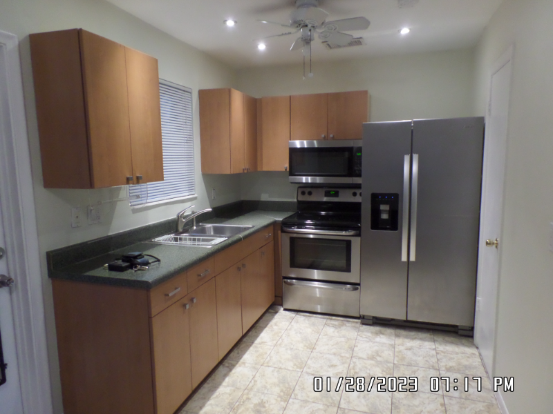Hollywood Condo: 2222 Jackson Street