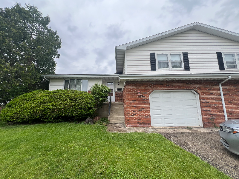 Madison Multiplex: 243 Tyler Circle