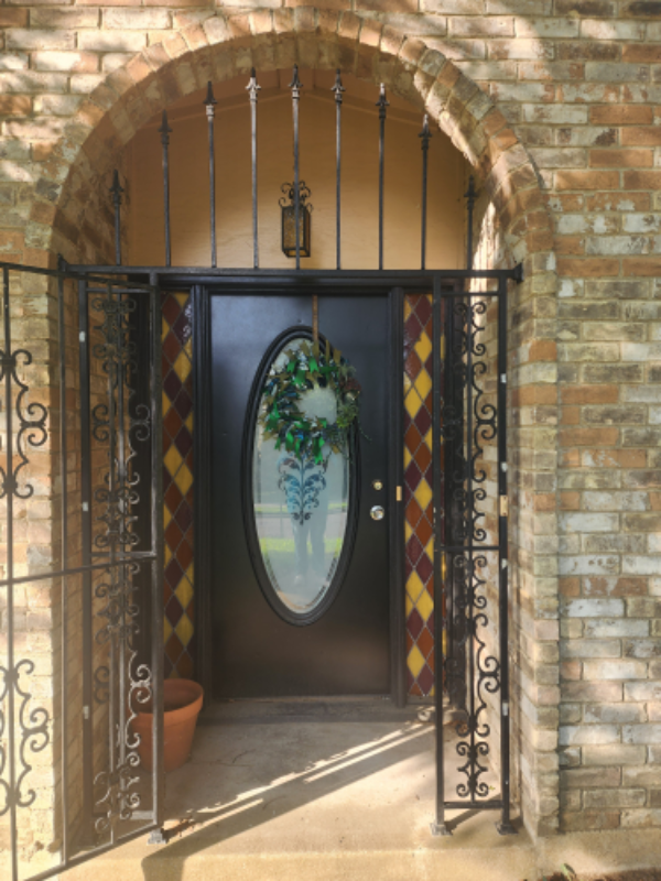 Dallas House: 3834 Kiest Valley Parkway