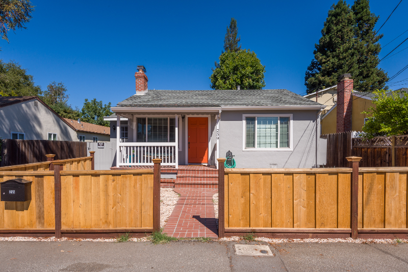 Redwood City Multiplex: 259 Encina Ave.