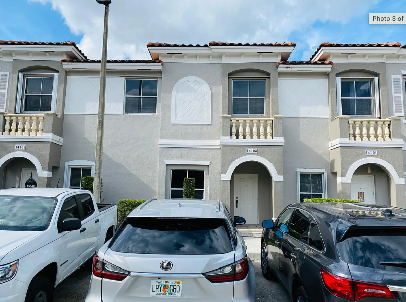 Miramar Townhome: 14103 SW 49th St