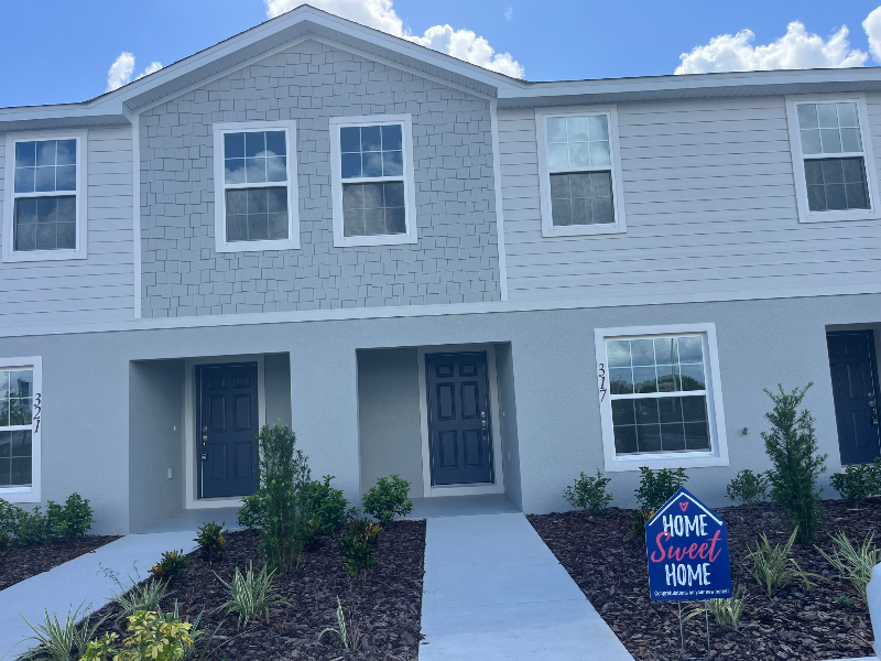 Wintger Haven Townhome: 317 Wharf Way