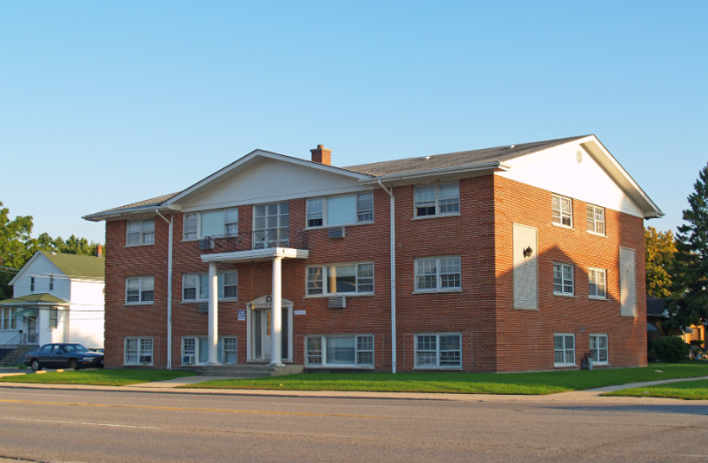 Lyons Apartment: 7821 W 43rd Street