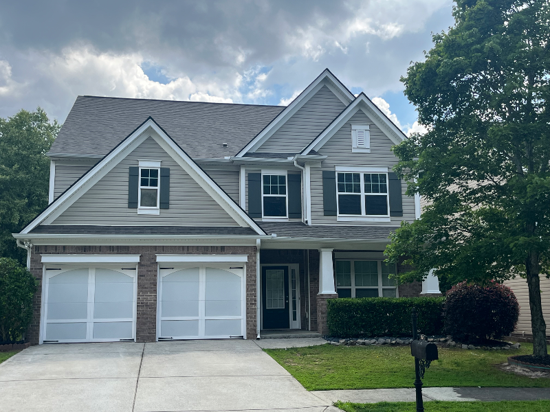 Buford House: 2501 Southhaven Ln