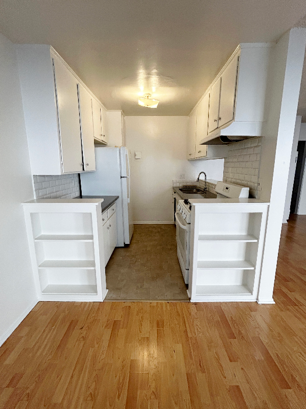 los angeles Apartment: 1538 detroit
