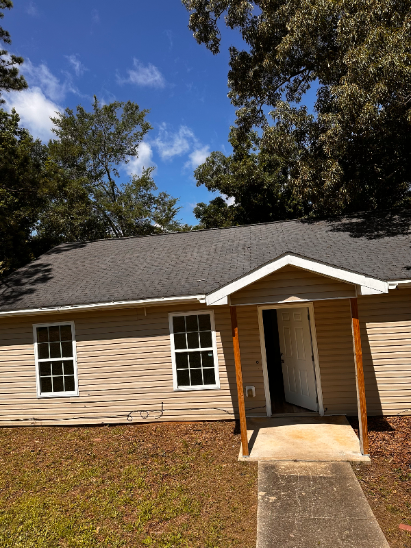 Macon House: 4475 Perry ave