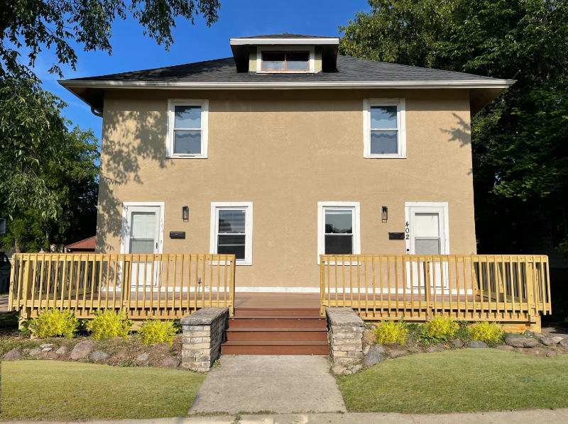 Milwaukee Townhome: 404 N 64th St