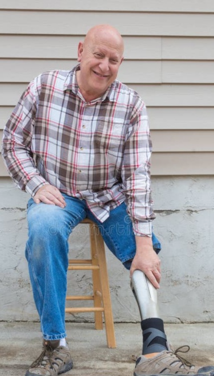 New Orleans Other: 8627 Apple Street