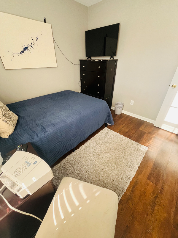 Charlotte House: 3555 Burkland Dr