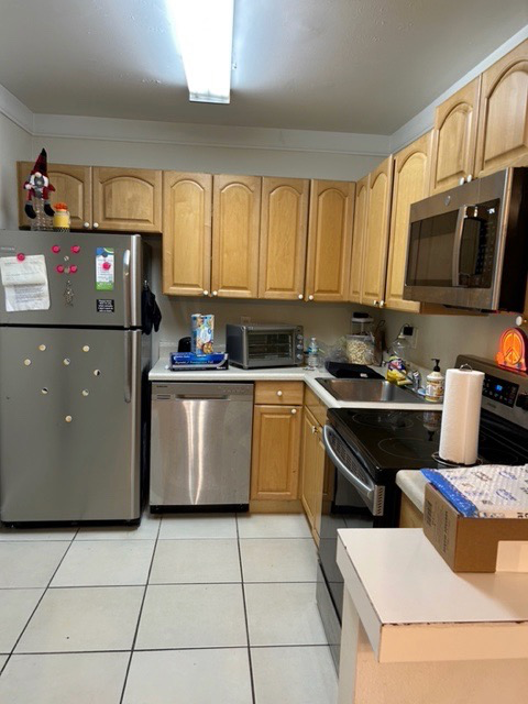 Boca Raton Condo: 470 NW 20th St