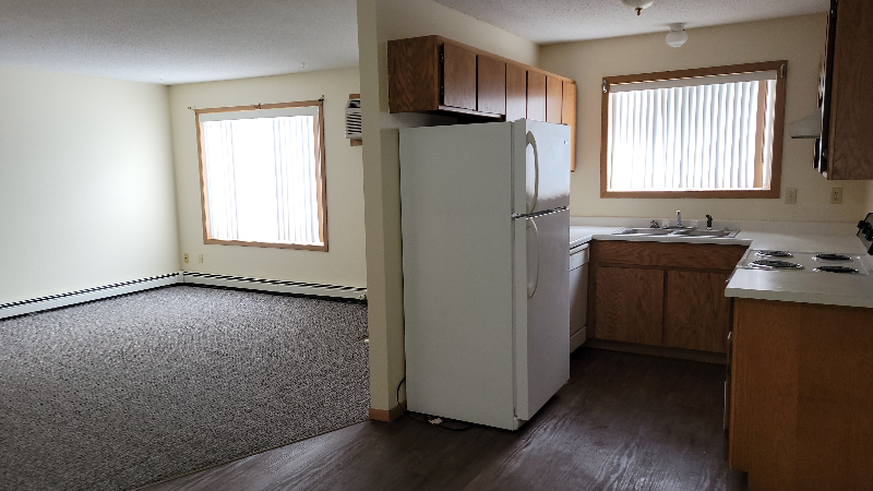 Benson Townhome: 1027 13th St N