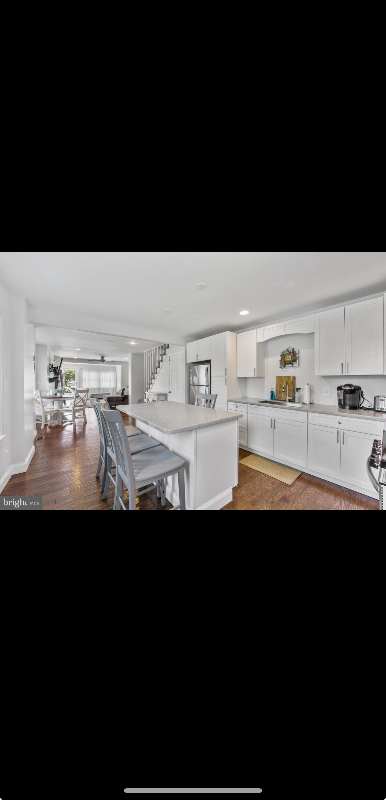 Essington House: 408 Seneca St