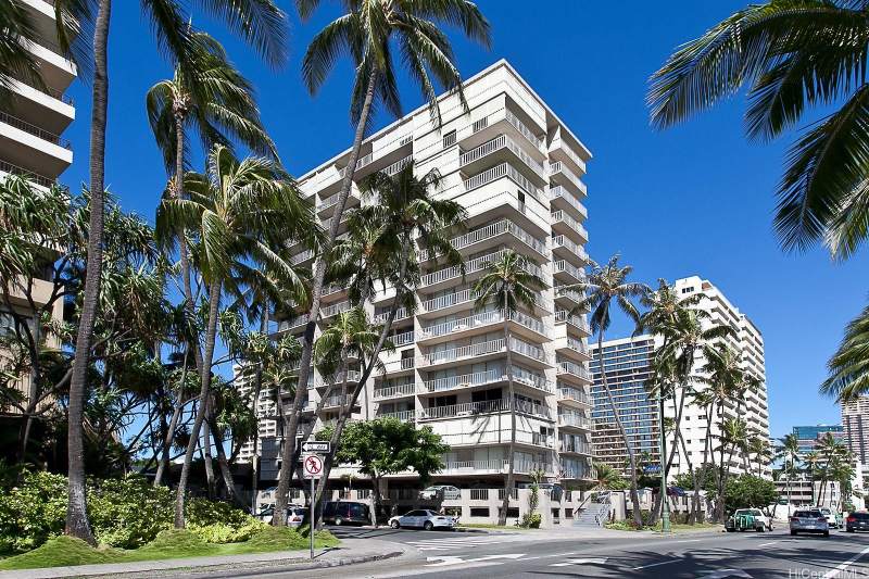 Honolulu Condo: 2115 Ala Wai Boulevard
