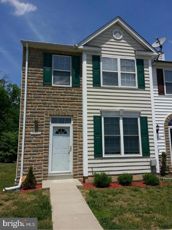 White Plains Townhome: 10720 Esprit Place