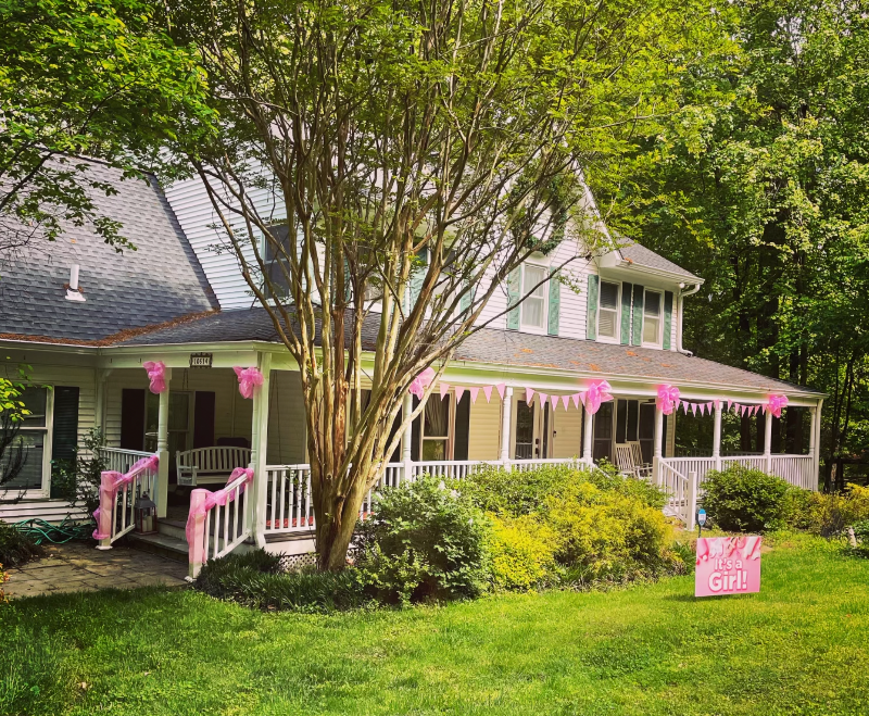 Oakton House: 10614 Samaga Drive